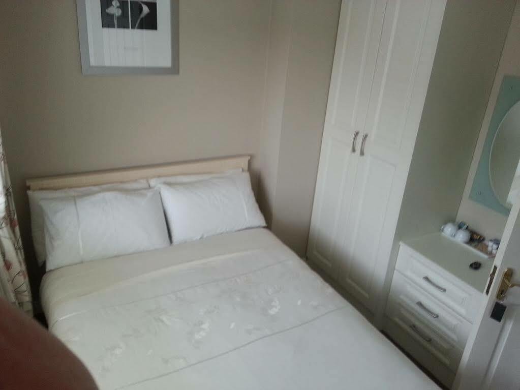 골웨이 Sli Na Mara B&B 외부 사진